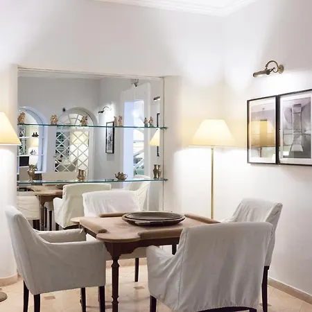 米尼翁酒店 酒店