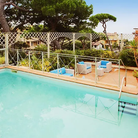 米尼翁酒店 3* 马尔米堡